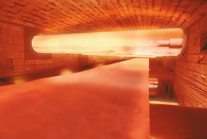 Header Bild der Branche Brennertechnologie bestehend aus Keramik-Brennerkomponenten.