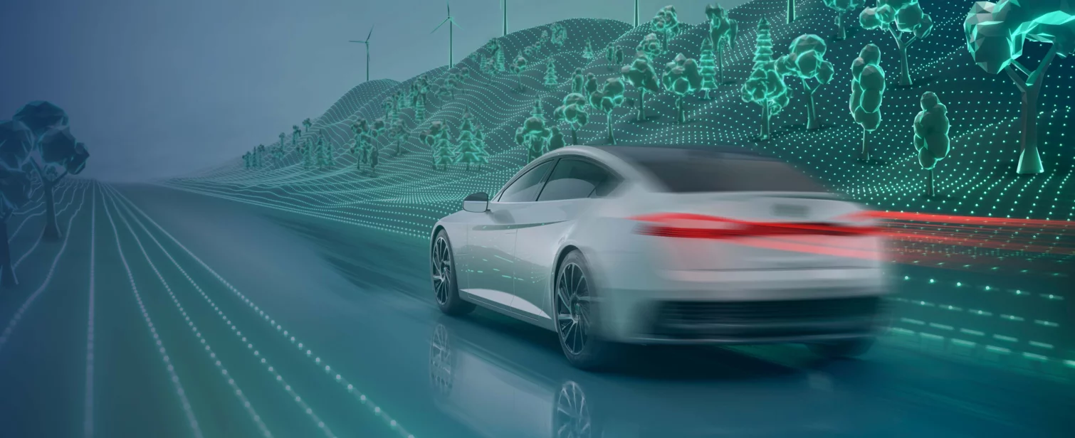    Modernes Elektroauto fährt durch futuristischer Umgebung.