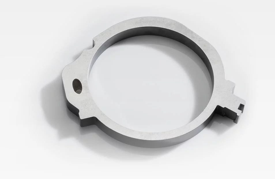 Guide ring for crankshaft oil pumps