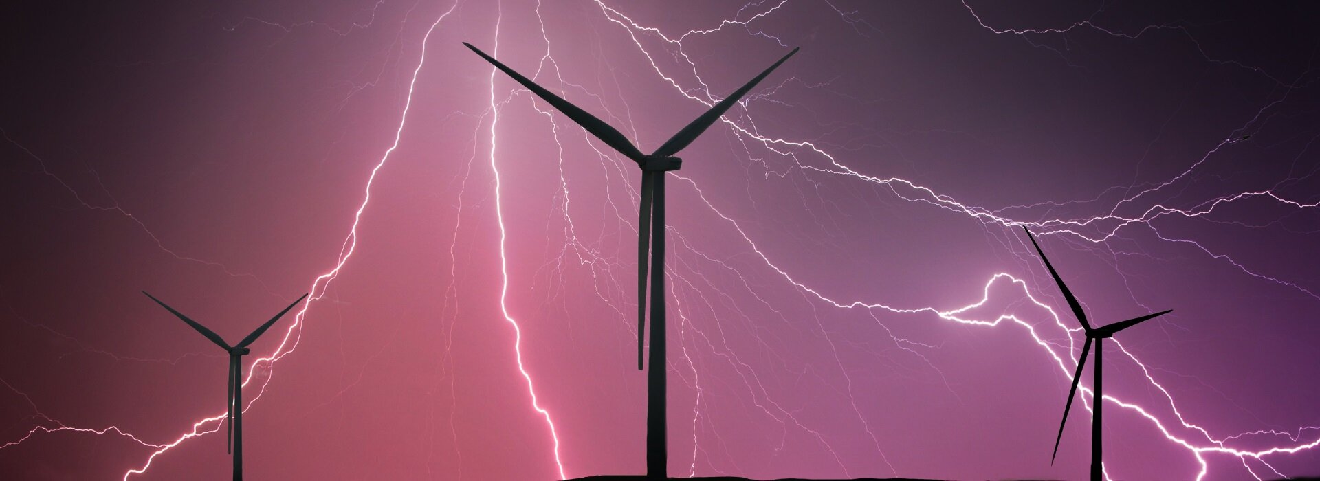 Multi-megawatt plants struck by lightning more than ten times a year
