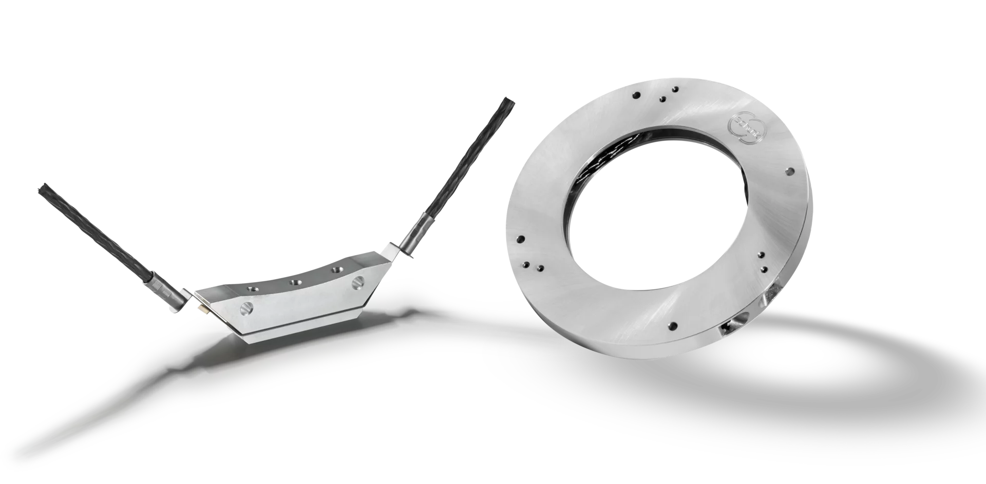 Customized shaft earthing systems from Schunk Transit Systems