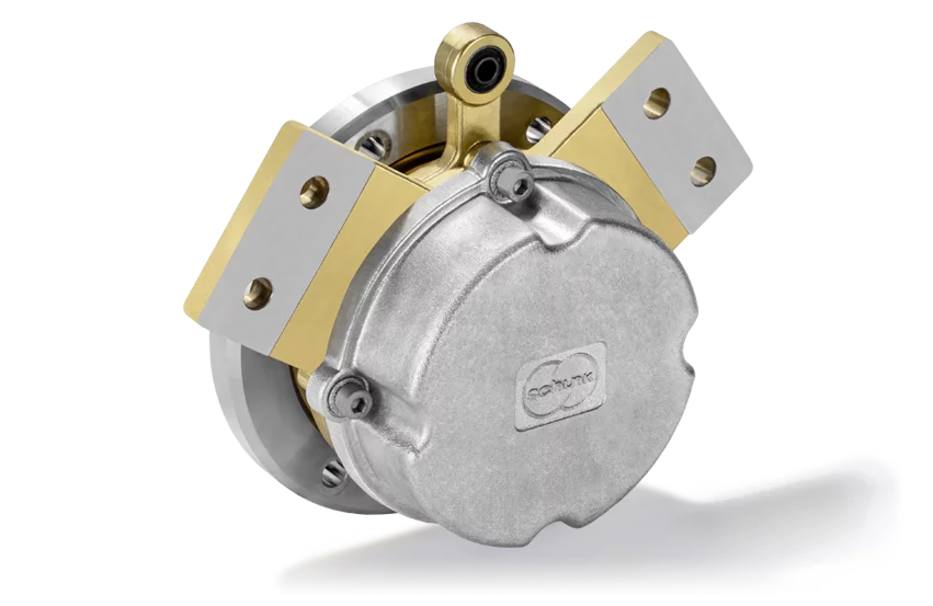 Polyax grounding contact for inboard bearing bogie applications