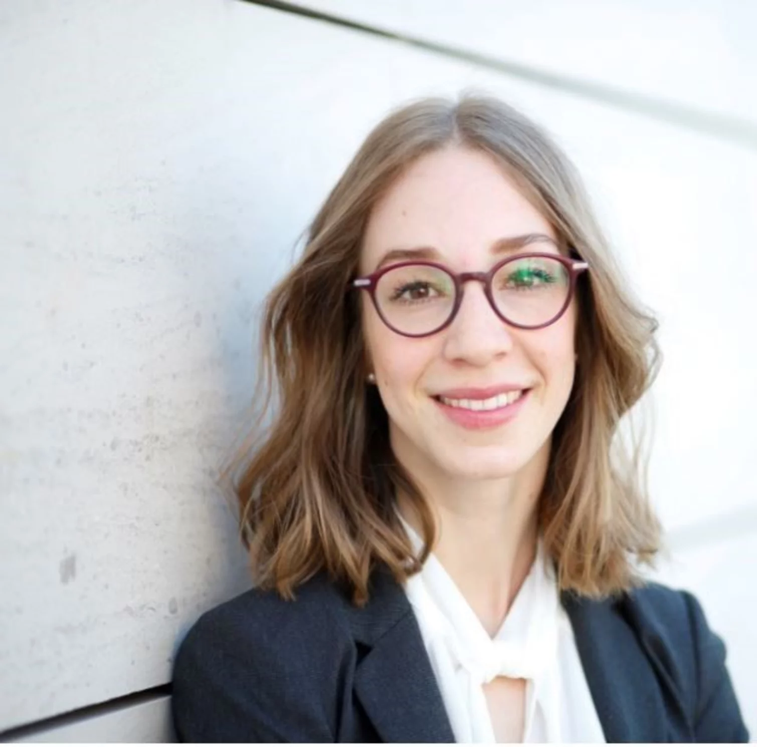   Porträt von Luisa Kriep, Productmanagerin SBA Traction