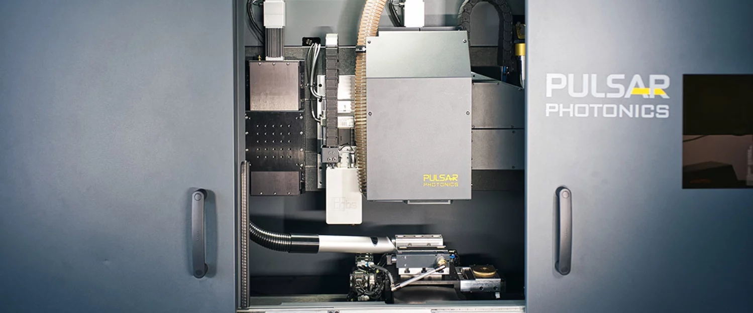 Modulare Maschine für die Lasermikrobearbeitung mit Ultrakurzpulslasern