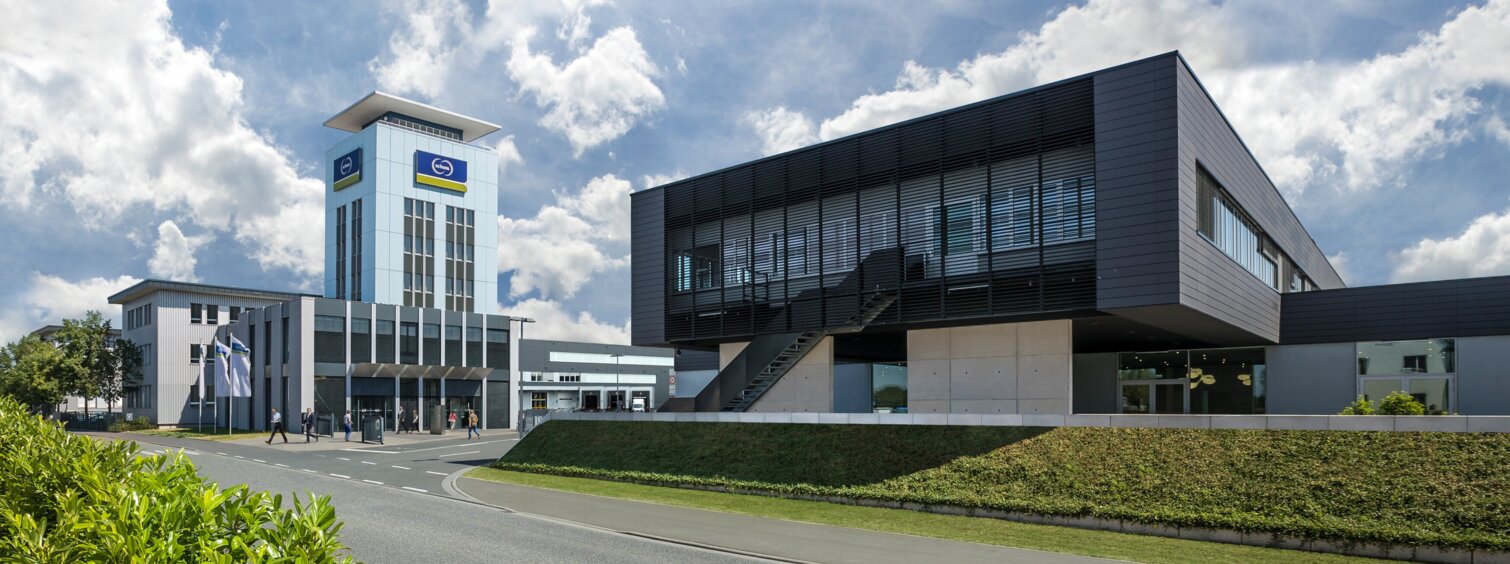  The corporate headquarters of the Schunk Group in Heuchelheim - employees and visitors are located on the company premises