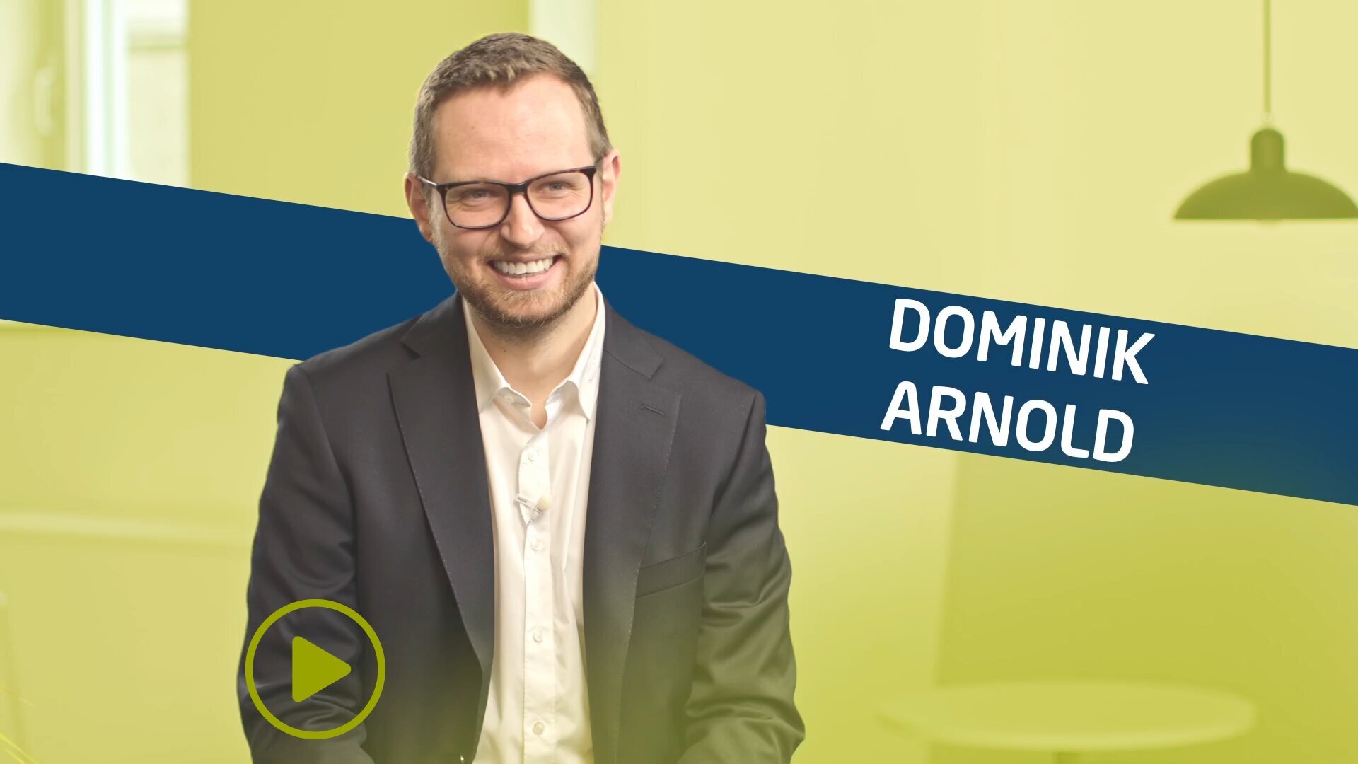  Dominik Denk, a Global Graduate Trainee Program graduate talks about his experience in a video