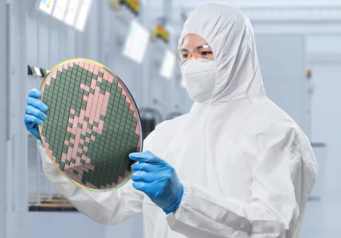 Wafer-Handling im Reinraum für die Halbleiterproduktion und thermische Prozessanwendungen
